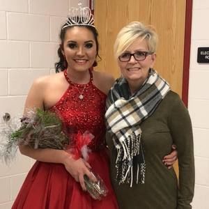 Meet your Posher, Carolyn